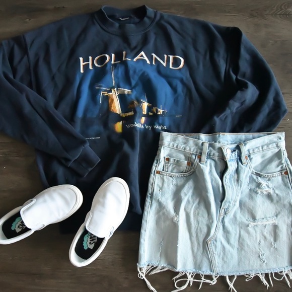 Holland Sweaters - Holland Navy Sweatshirt